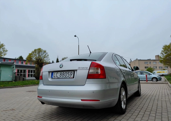 Skoda Octavia cena 23900 przebieg: 123800, rok produkcji 2012 z Chełm małe 46